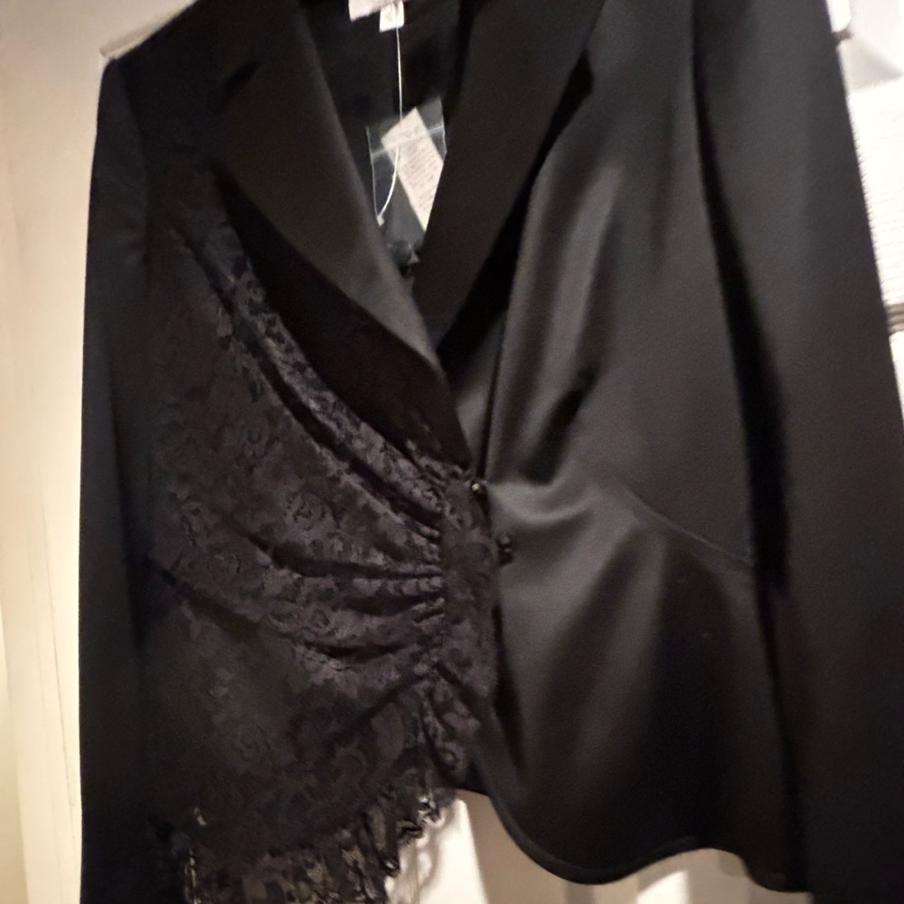 NWT Vintage Cache’Luxe Black Lace Jacket